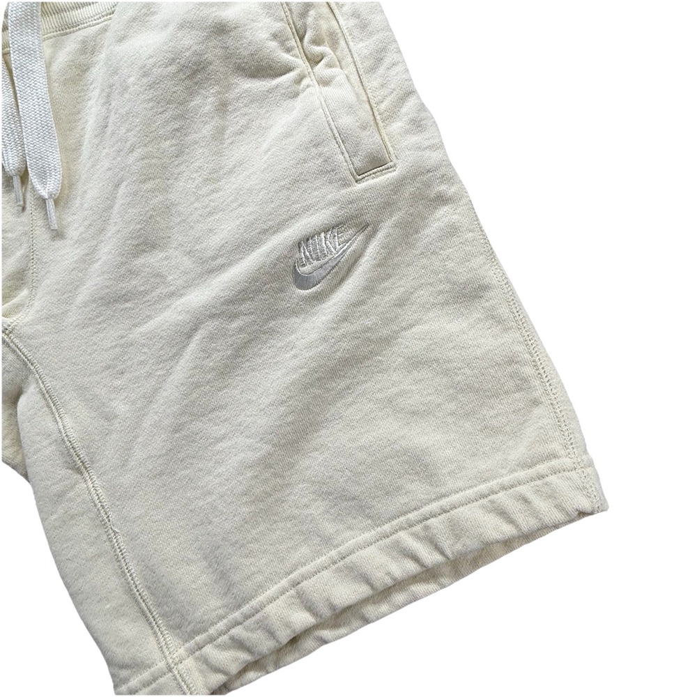 Nike Sportswear Club Shorts Men's Small Cream Ivory Off White Casual Gym